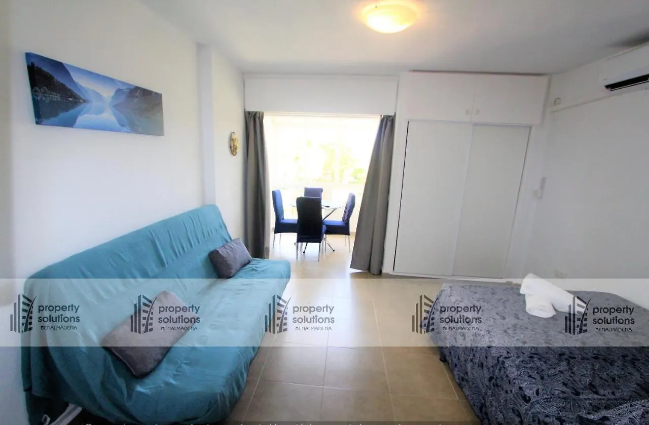 135 Agata Apartamentos. Piscina Y Playa. A Corta Distancia Del Centro. ベナルマデナ