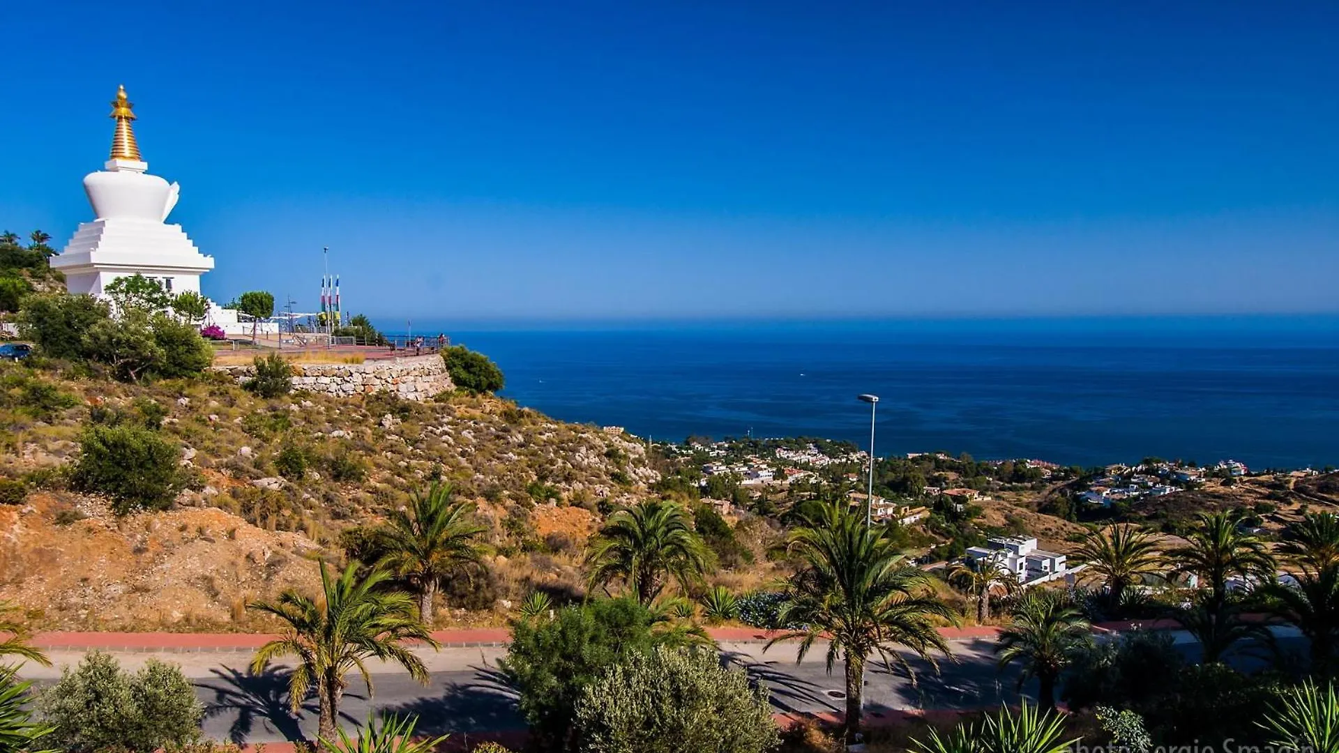 135 Agata Apartamentos. Piscina Y Playa. A Corta Distancia Del Centro. ベナルマデナ スペイン